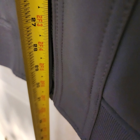 GUESS Men's XXL water-resistant jacket. - Picture 5 of 16